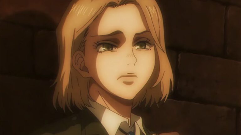 Tramp into an Attack on Titan season 4 cosplay Tramp into an Attack on Titan season 4 cosplay