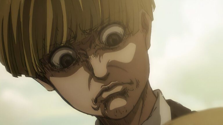 Attack on Titan: A great Yelena cosplay and her terrifying expression Attack on Titan: A great Yelena cosplay and her terrifying expression
