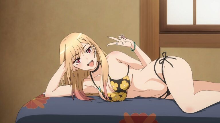 A beautiful swimsuit Marin Cosplay from My Dress-Up Darling A beautiful swimsuit Marin Cosplay from My Dress-Up Darling
