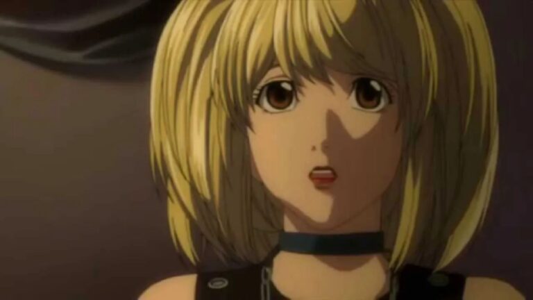 Death Note: Misa Amane in this gothic charm cosplay Death Note: Misa Amane in this gothic charm cosplay