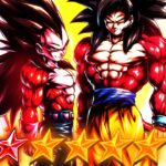 Dragon Ball GT: Goku SSJ4 and Vegeta SSJ4 cosplay ready for the final battle Dragon Ball GT: Goku SSJ4 and Vegeta SSJ4 cosplay ready for the final battle